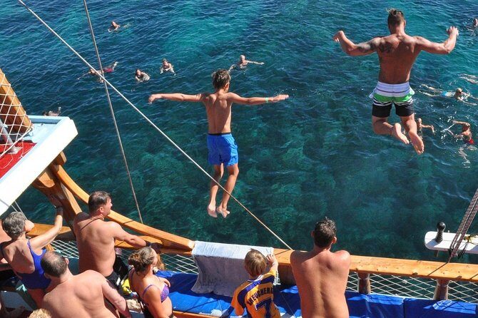 Dolphin Islands Boat Trip Lunch and Soft Drink Included From Side - Stop 1 Near Side: Your First 30-Minute Swim Break
