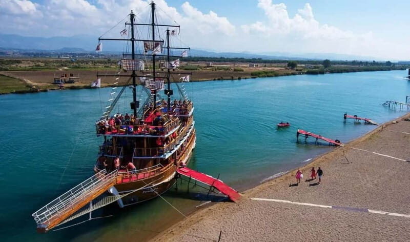 From Alanya: Manavgat Waterfall and Boat Tour with Lunch - Market time in Manavgat and the Ash Mosque visit: buy produce, see local faith