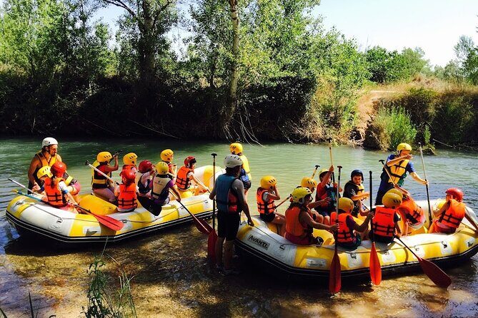 River Rafting Tour with Lunch & Roundtrip transfer from Side - Safety Briefing and Gear-Up: What Is Included Before You Hit the Water
